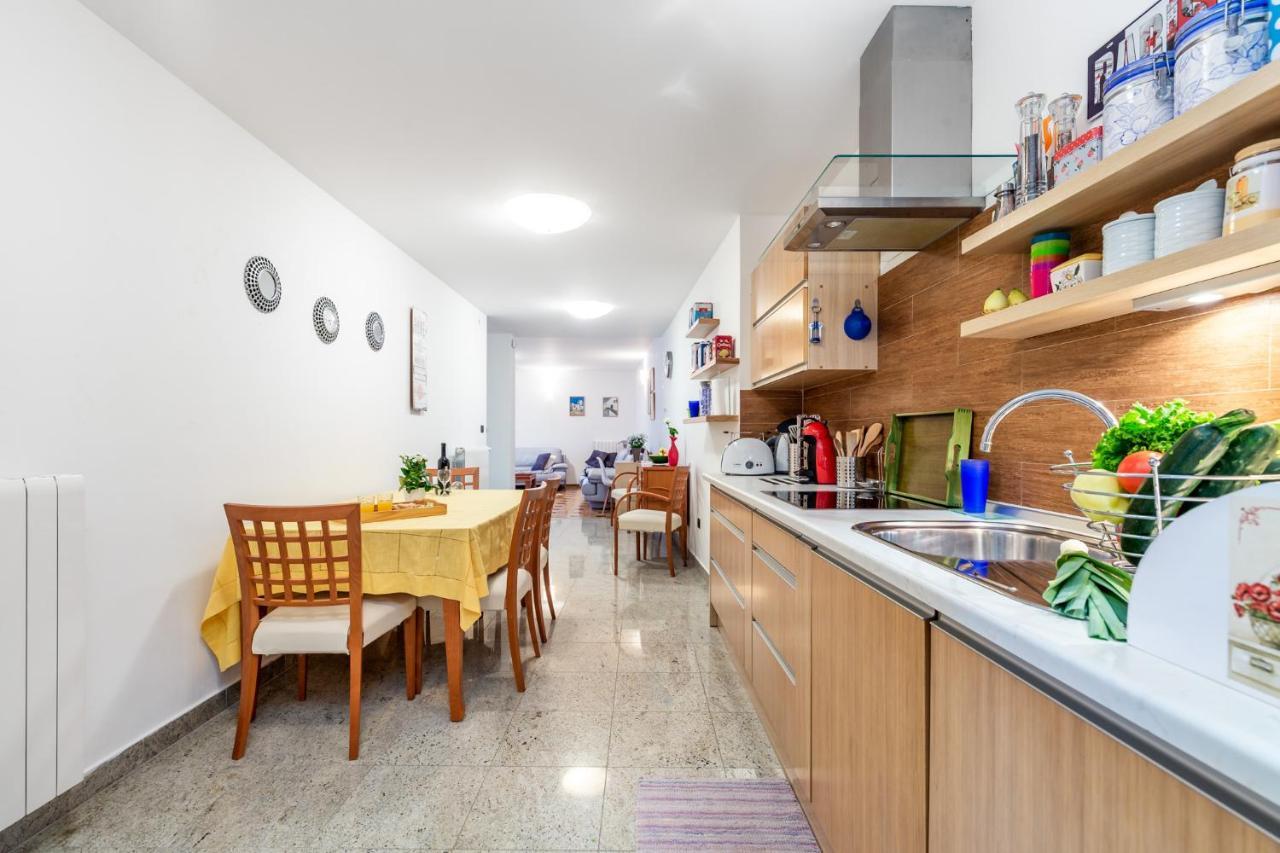 Lux Apartmani Опатия Екстериор снимка