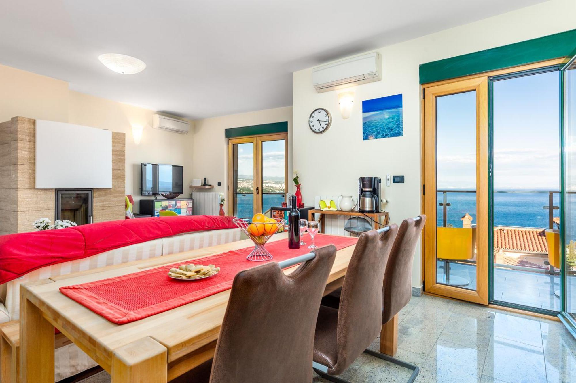 Lux Apartmani Опатия Екстериор снимка